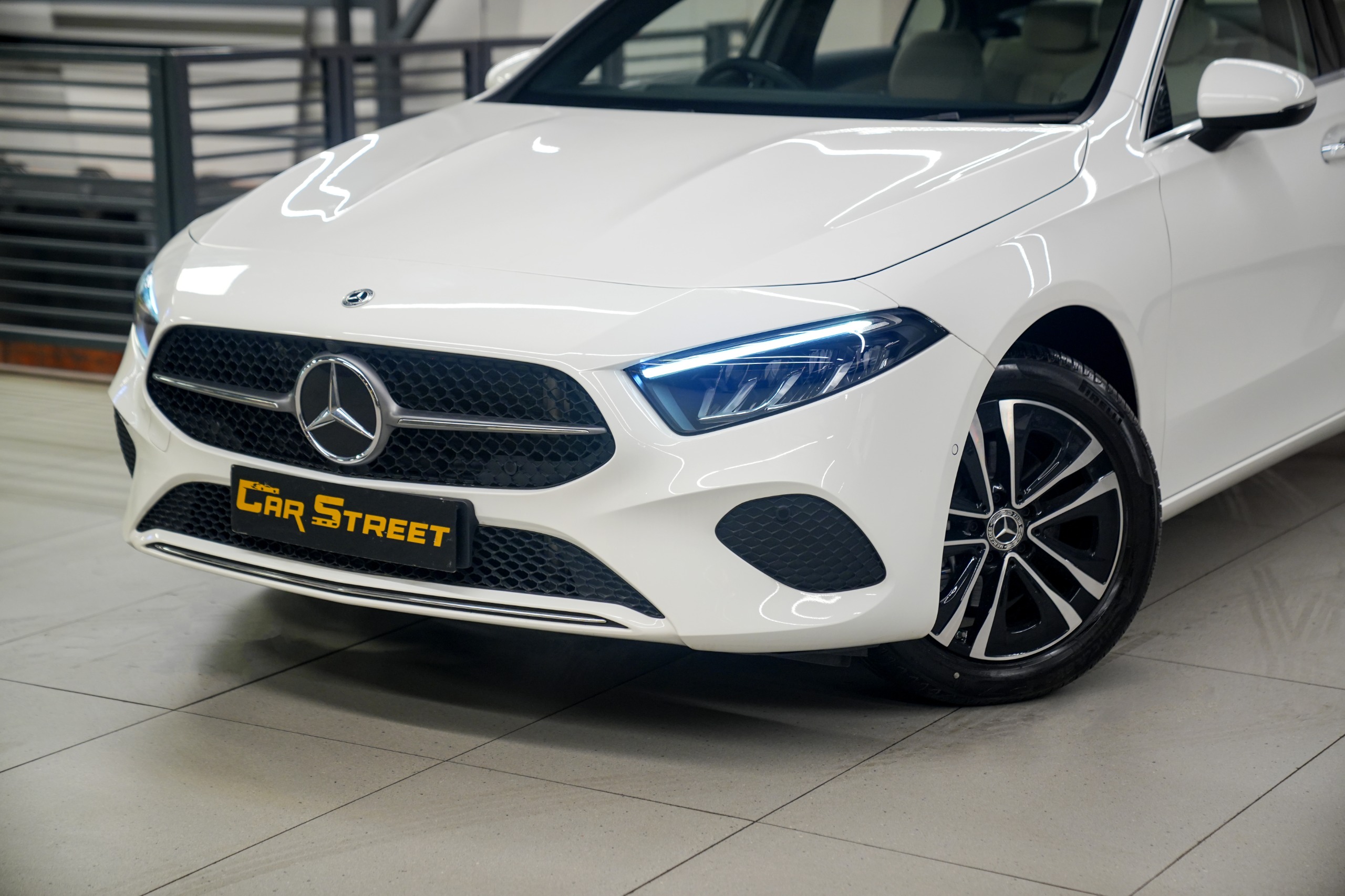 Mercedes-Benz A Class A200 Limousine 